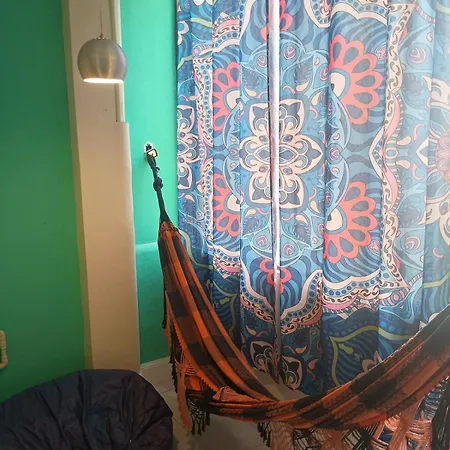 Quarto confortável e arejado-3